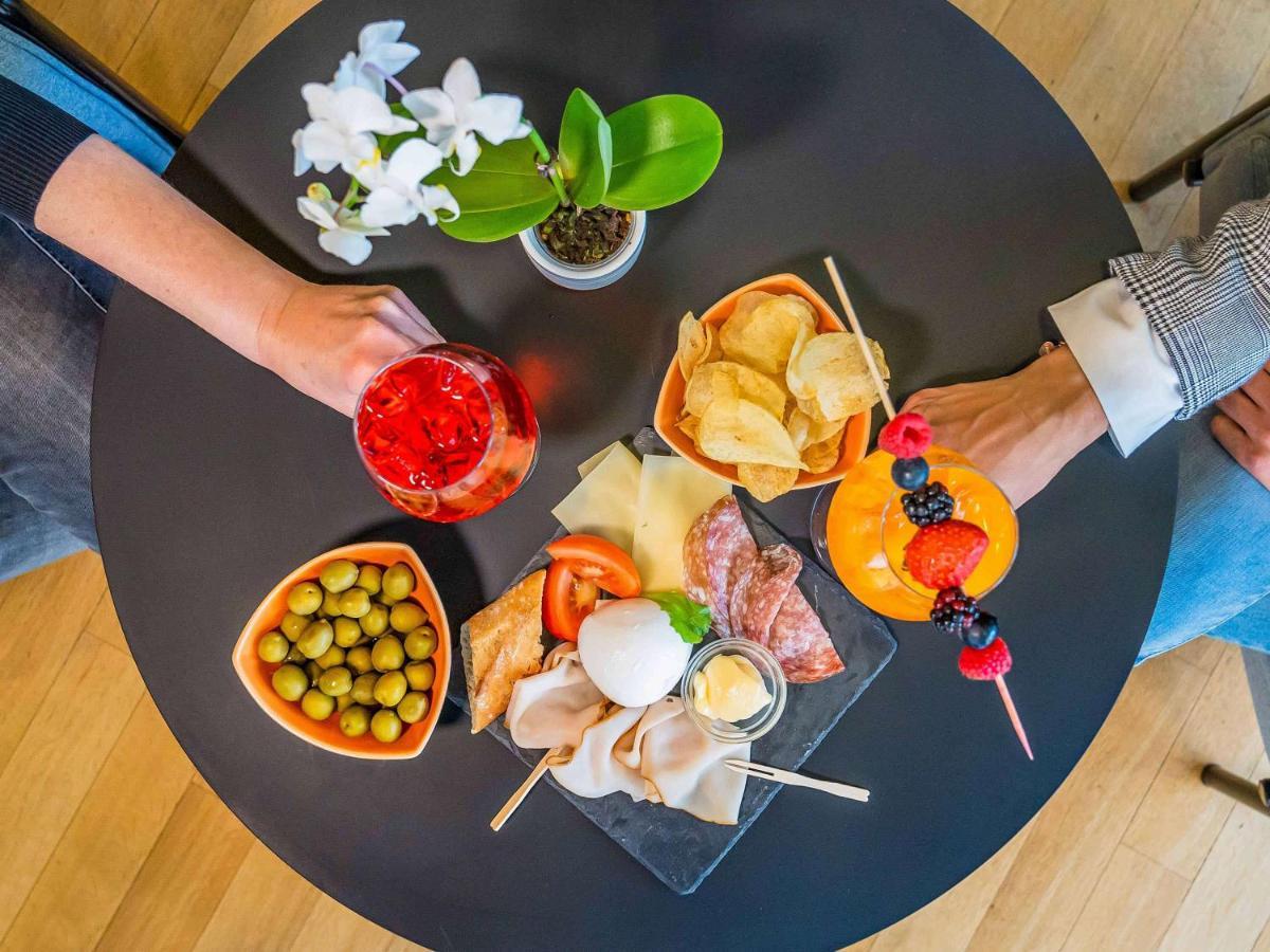 Hotel Ibis Firenze Prato Est Campi Bisenzio Esterno foto