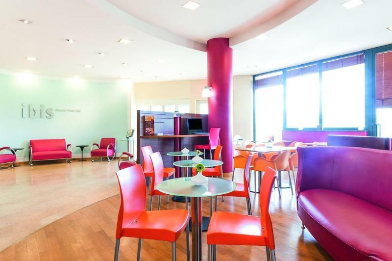 Hotel Ibis Firenze Prato Est Campi Bisenzio Esterno foto